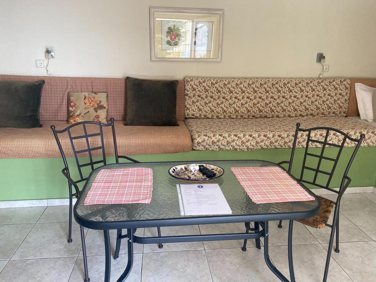 Small Garden Studio Kavala Exterior photo